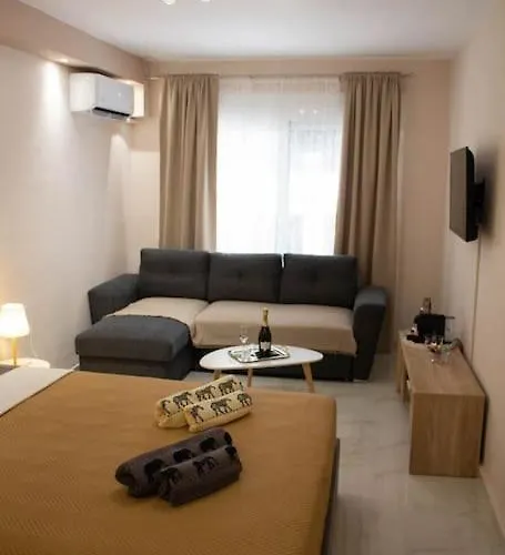 Studio Center
