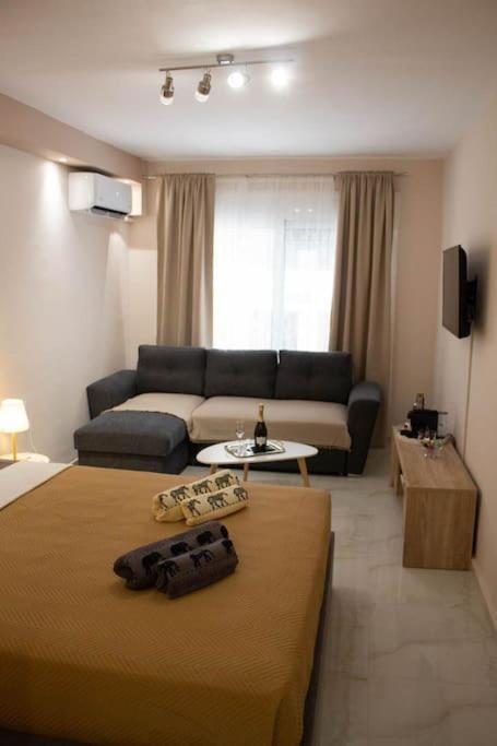 Apartment Center